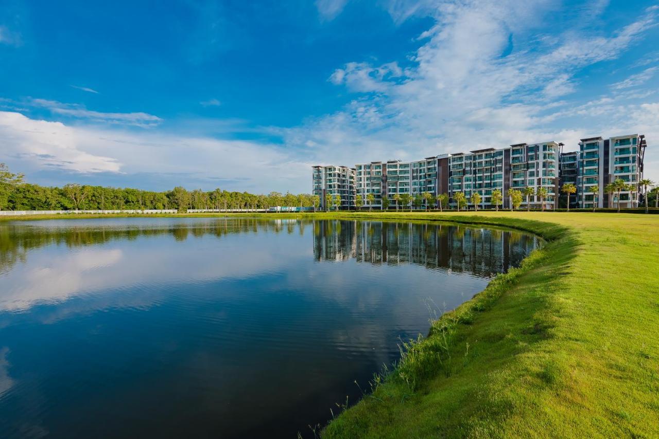 فندق Wyndham Royal Lee Phuket Nai Yang Beach المظهر الخارجي الصورة