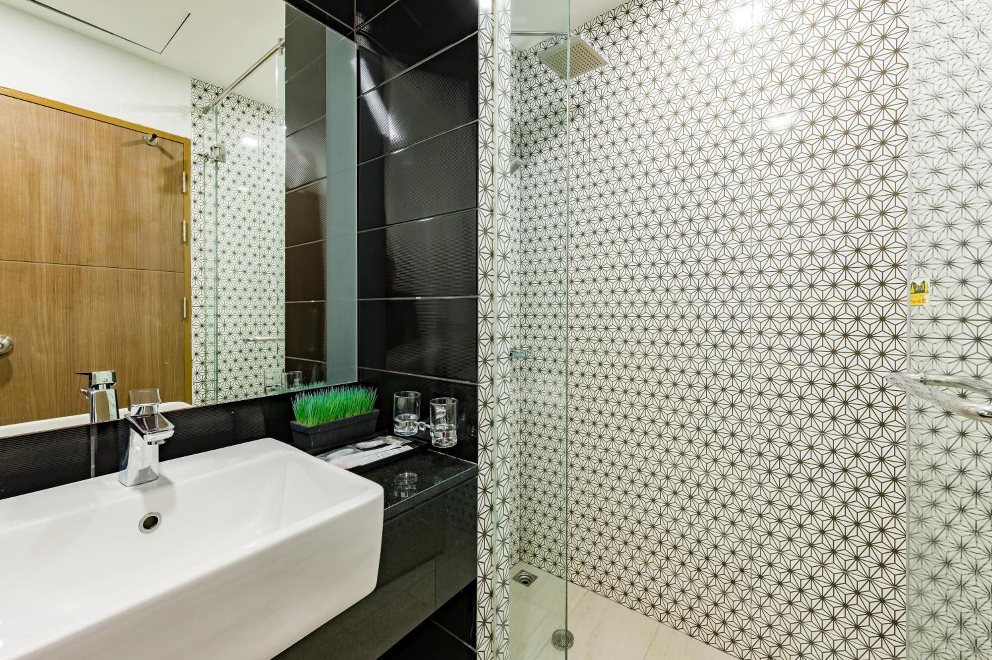 فندق Wyndham Royal Lee Phuket Nai Yang Beach المظهر الخارجي الصورة